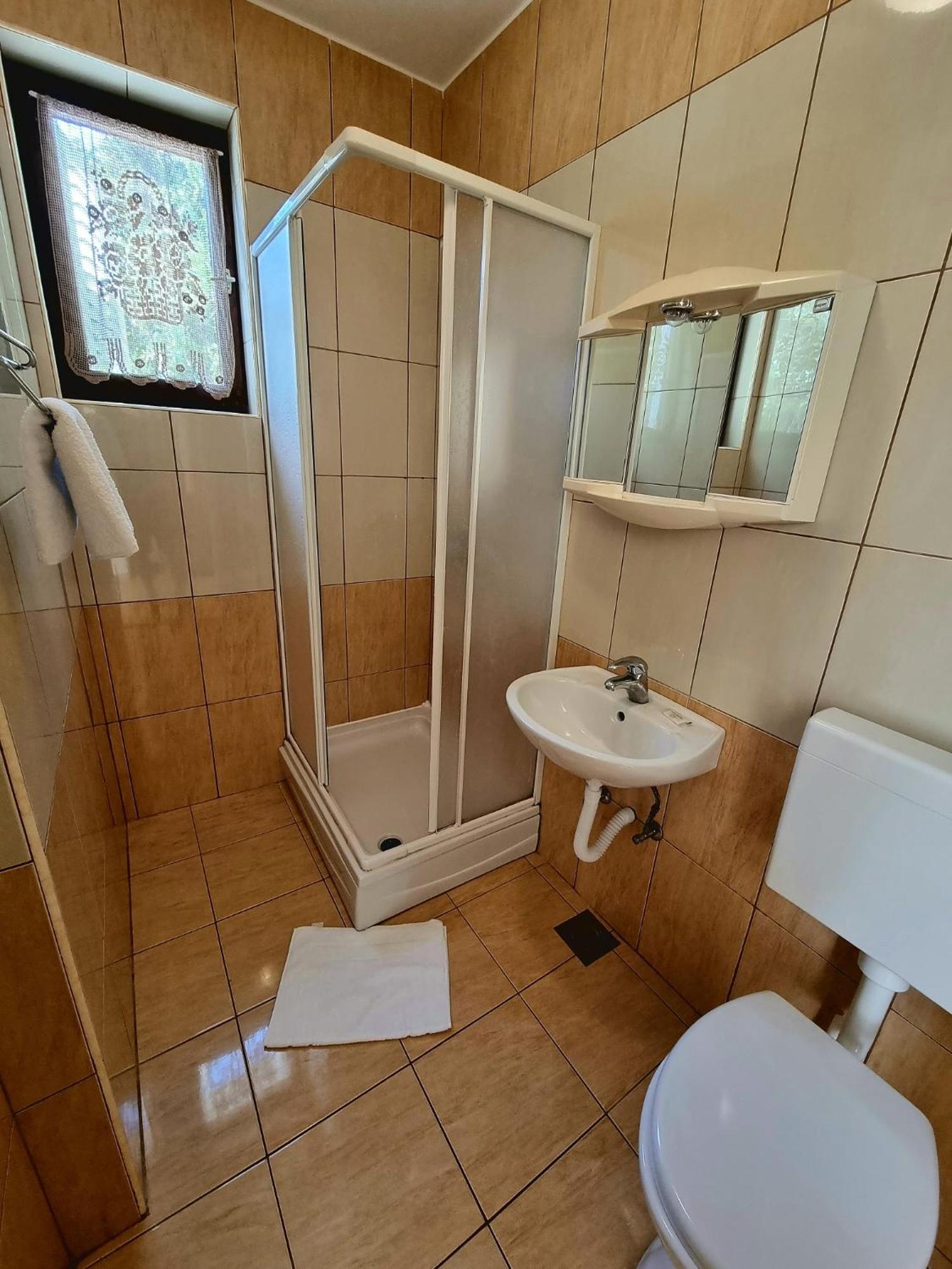 Ostrea - Ana Apartment Novalja